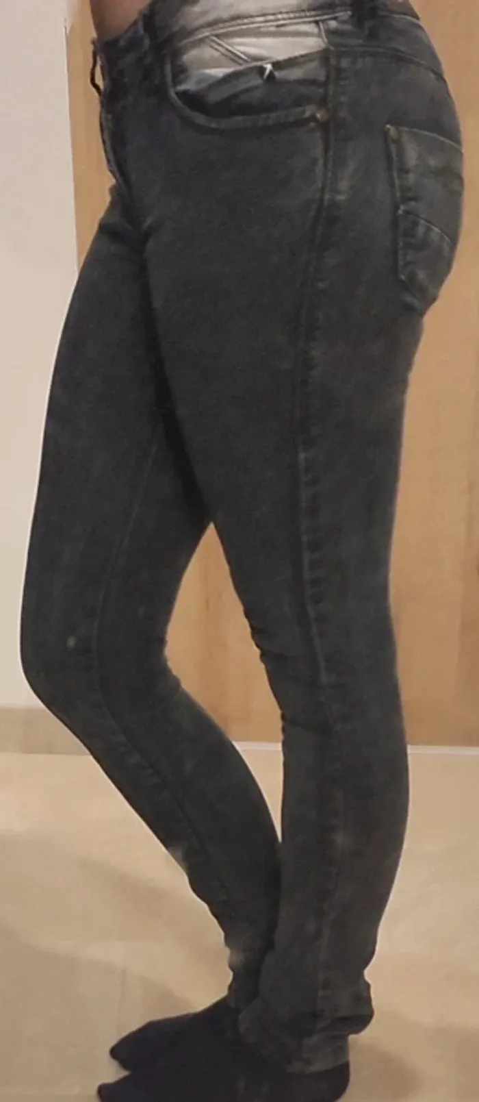 Jean skinny taille basse noir Jennifer T34 - photo numéro 3