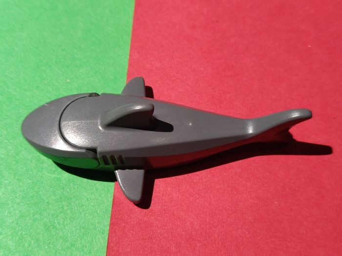 Figurine Requin gris Lego yeux imprimés - vrai Lego - photo numéro 5