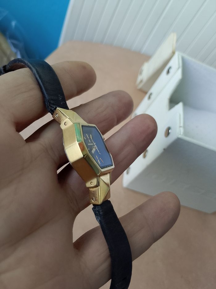 Montre Diesel femme - photo numéro 4