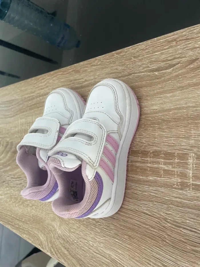 Basket adidas 23 - photo numéro 4