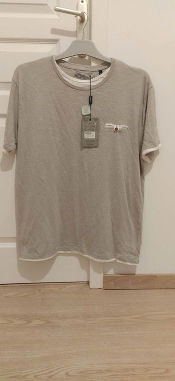 Tee shirt neuf XXL (avec défaut)