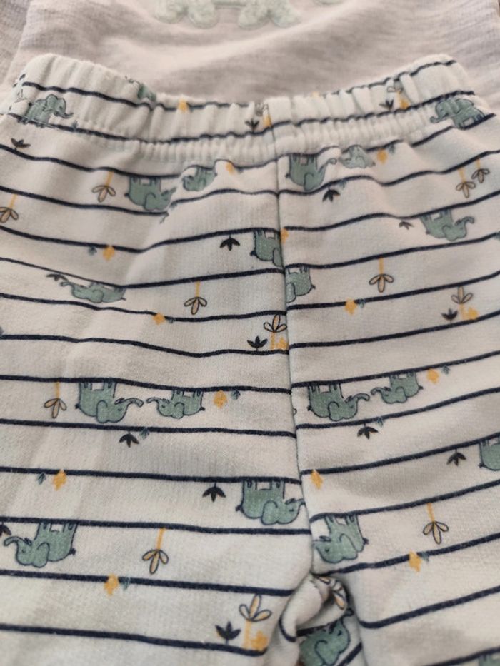 Pyjama deux pièces - photo numéro 4