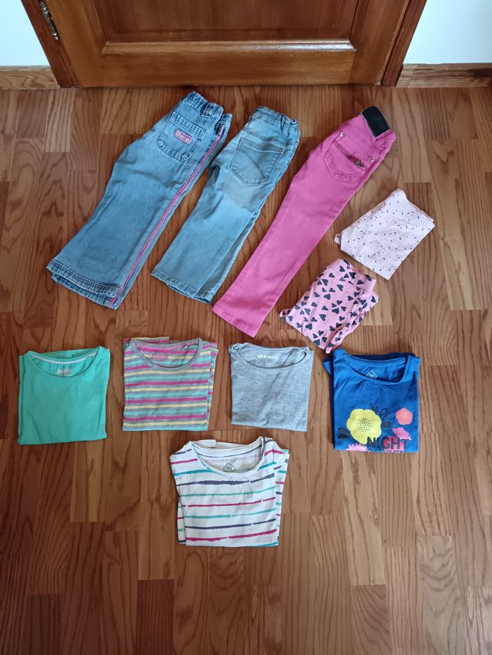 Lot 4 ans Vertbaudet, TEX etc - photo numéro 3