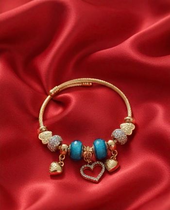 Collection Red 2026 : saint Valentin Bracelet CharmsCoeur Brillant Artistique En Acier Inoxydable 304 Alliage Plaqué Or Avec Strass top bijou femme
