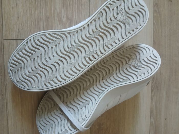 Basket  blanche basse adidas - photo numéro 4