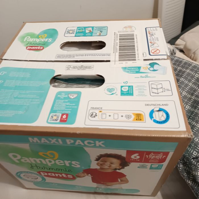 Couche Pampers - photo numéro 2