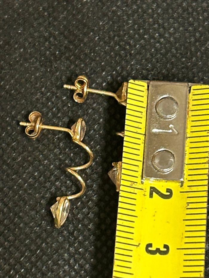 Jolie paire de boucles d’oreilles «cœur » ressort en or 18 carats femme TBE - photo numéro 6