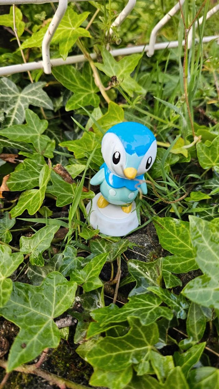 Super figurine Pokemon Nintendo tiplouf