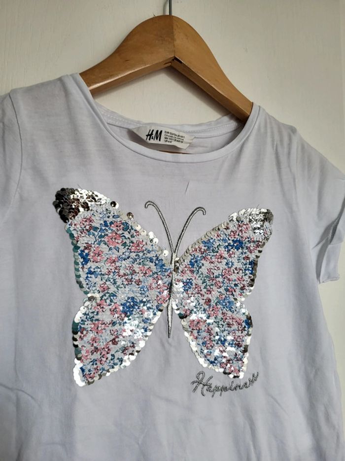 T-shirt sequins papillon 🦋 h&m 8 ans - photo numéro 2