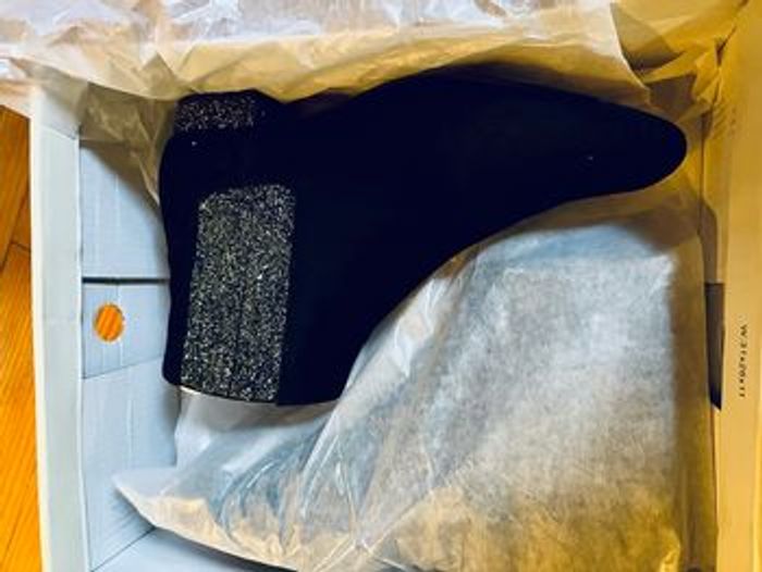 Bottines chelsea boots Mellow Yellow daim noir + paillettes argentees - photo numéro 8