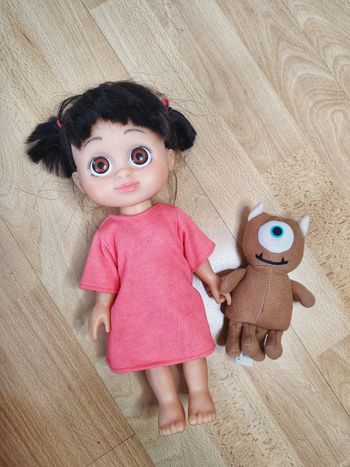 Poupée Boo avec son doudou Monstre et Cie