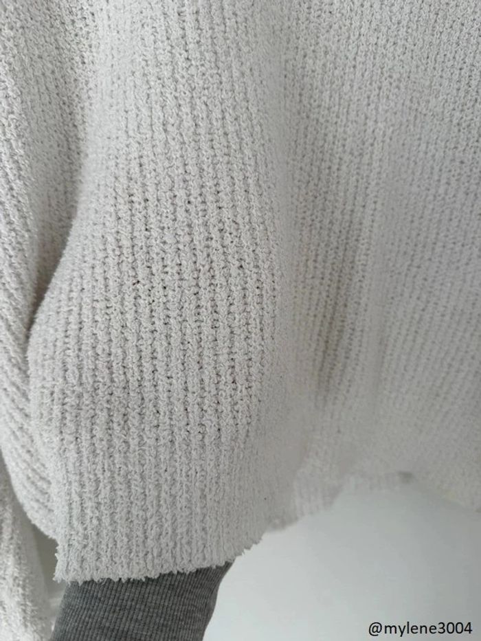 Pull d'hiver en maille blanc uni basique simple col V - photo numéro 4