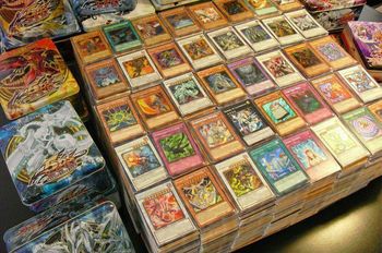 Lot de cartes Yu-Gi-Oh! – Gros volume – Idéal collectionneur