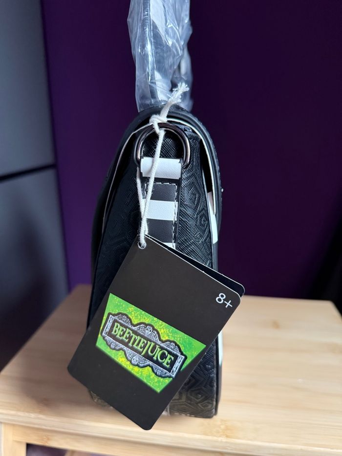 Loungefly Beetlejuice - photo numéro 2