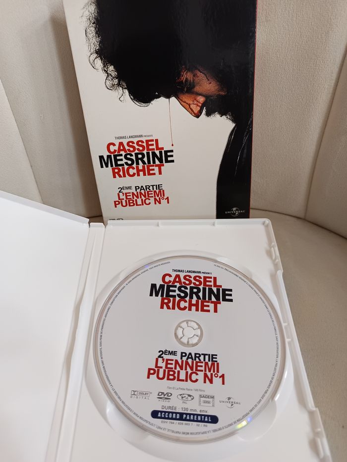 Dvd " Mesrine 2eme partie " - photo numéro 3