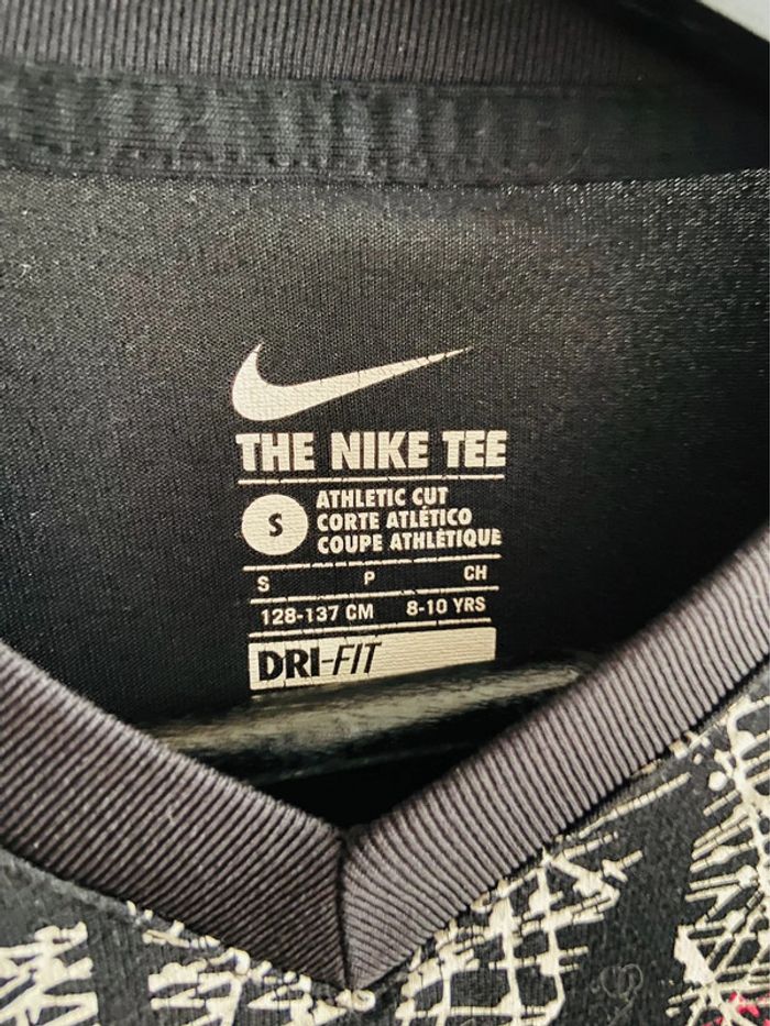 Tee-shirts T.8/19 ans Nike - photo numéro 2