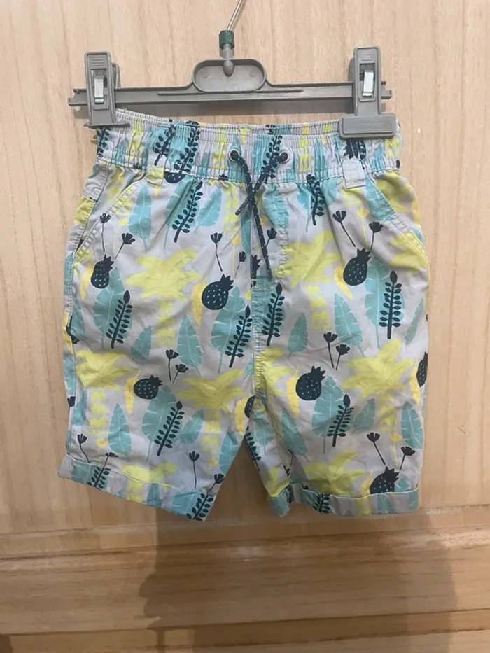 Short garçon Orchestra – 4 ans – imprimé tropical. -50% par lot