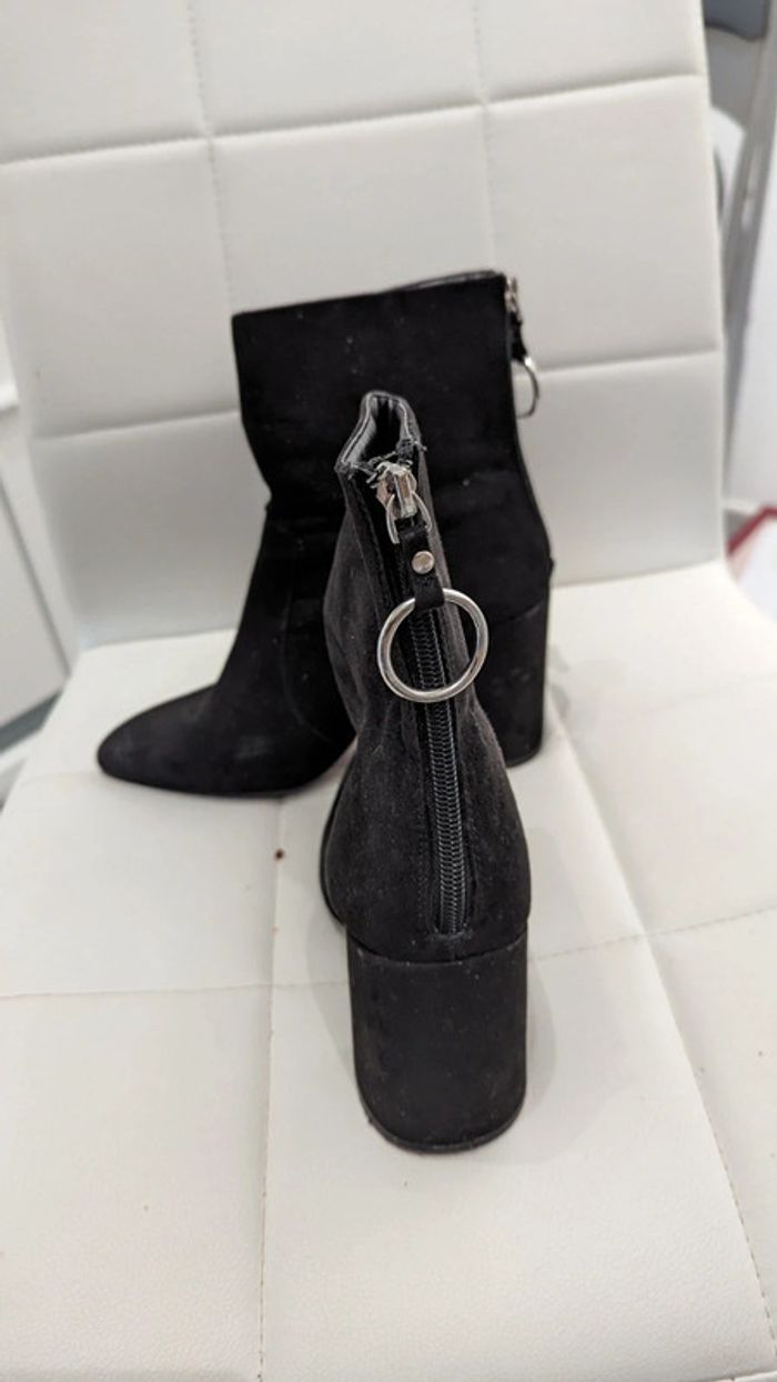 Bottines noires pointues taille 39 - photo numéro 4
