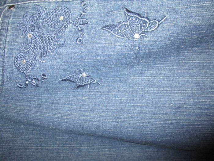 Pantacourt Femme t 48 .. - photo numéro 4