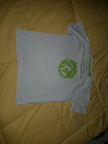 Tee-shirt