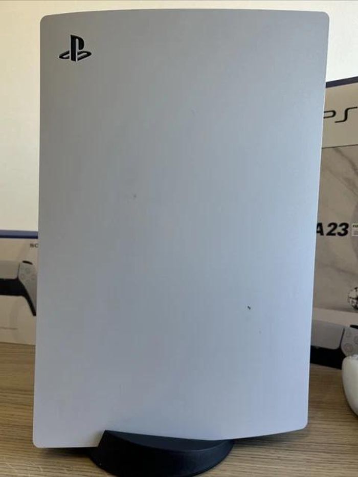 PlayStation 5 - photo numéro 2