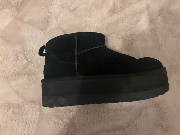 UGG avec grosses semelles - photo numéro 3