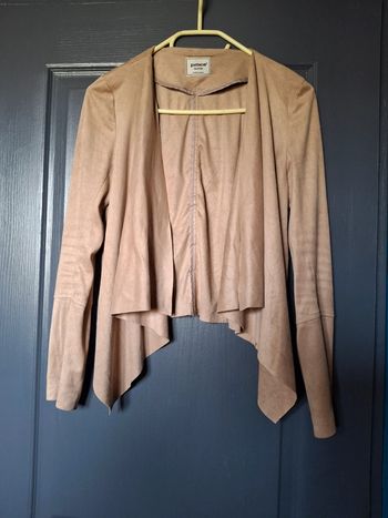 Jolie veste emitation daim