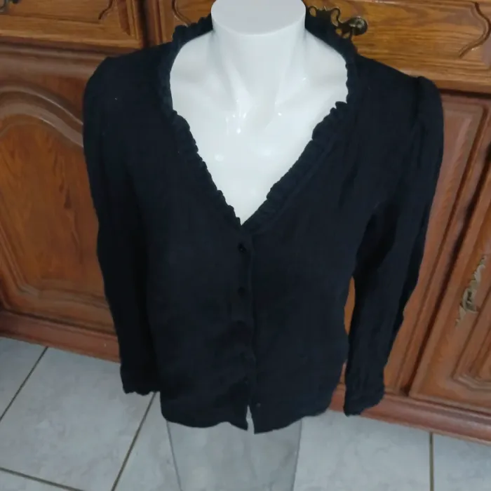 Chemise noire taille 34/36 s kiabi - photo numéro 2