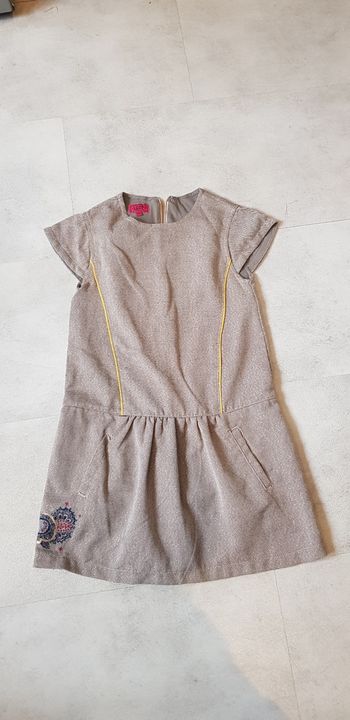 Robe la compagnie des petits 10 ans