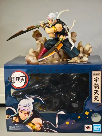 Figurine Demon Slayer : Tengen Uzui 13cm Bandai Figuarts Zero avec boîte