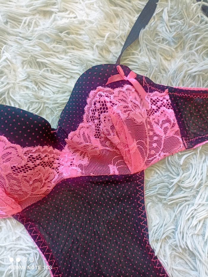 Bodie string femme taille 85 C neuf sans étiquette - photo numéro 3
