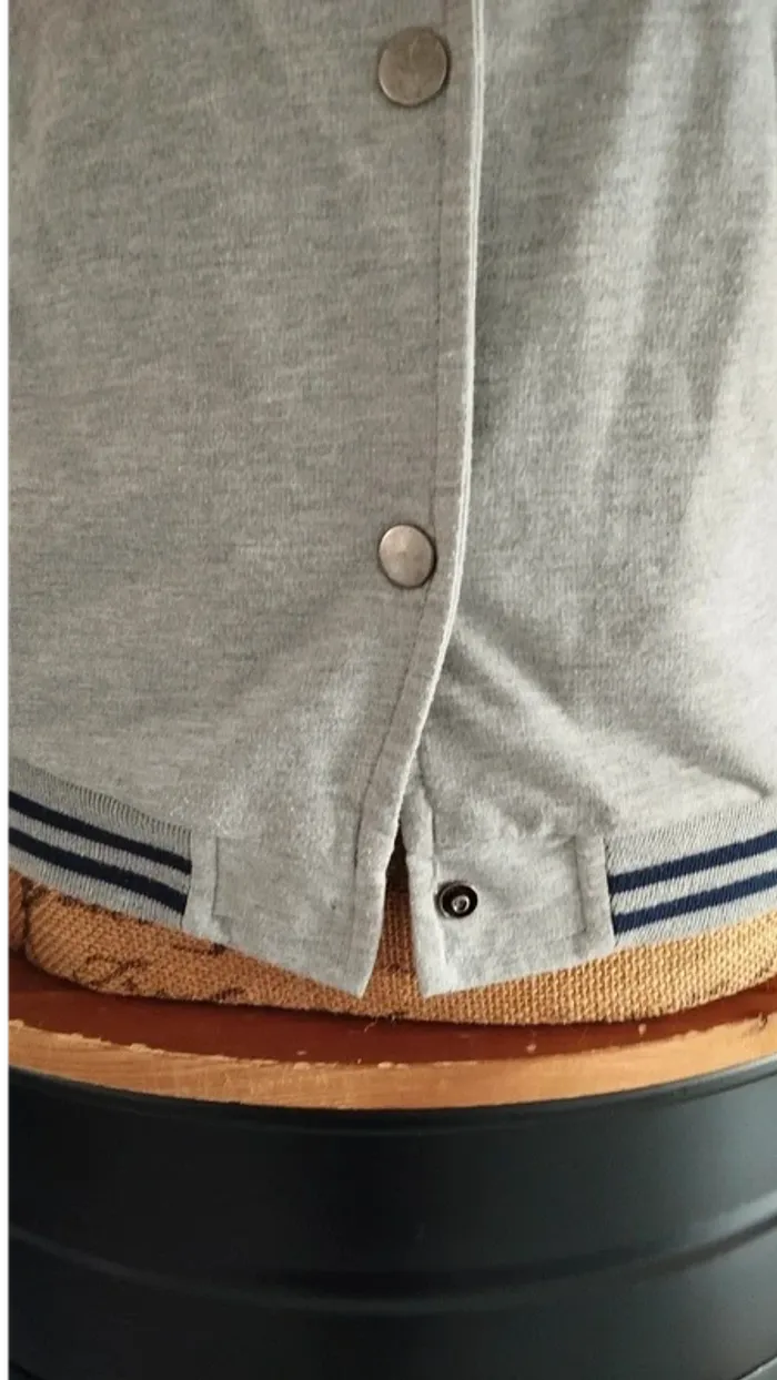 Gilet Pimkie gris taille m femme - photo numéro 7