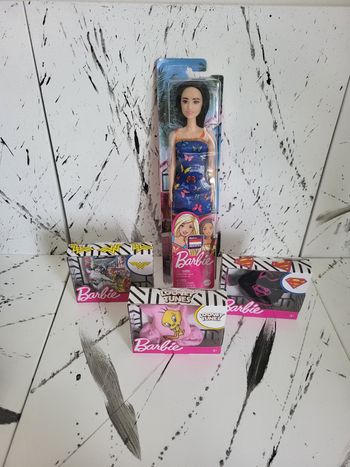 1516 - Lot barbies poupée Mattel 