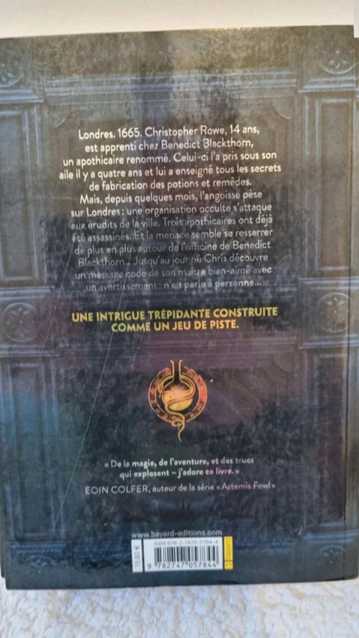 Livre Le Mystère Black Thorn  de  Kévin Sands - photo numéro 2
