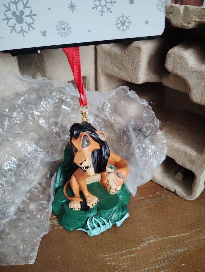 Ornement Disney Scar le roi lion - photo numéro 2
