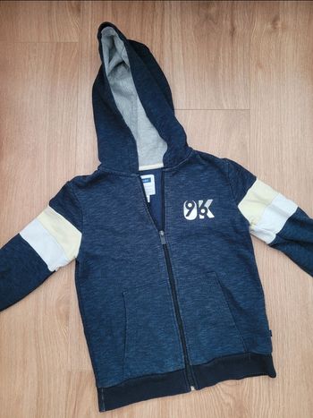 Gilet à capuche Okaïdi 10 ans