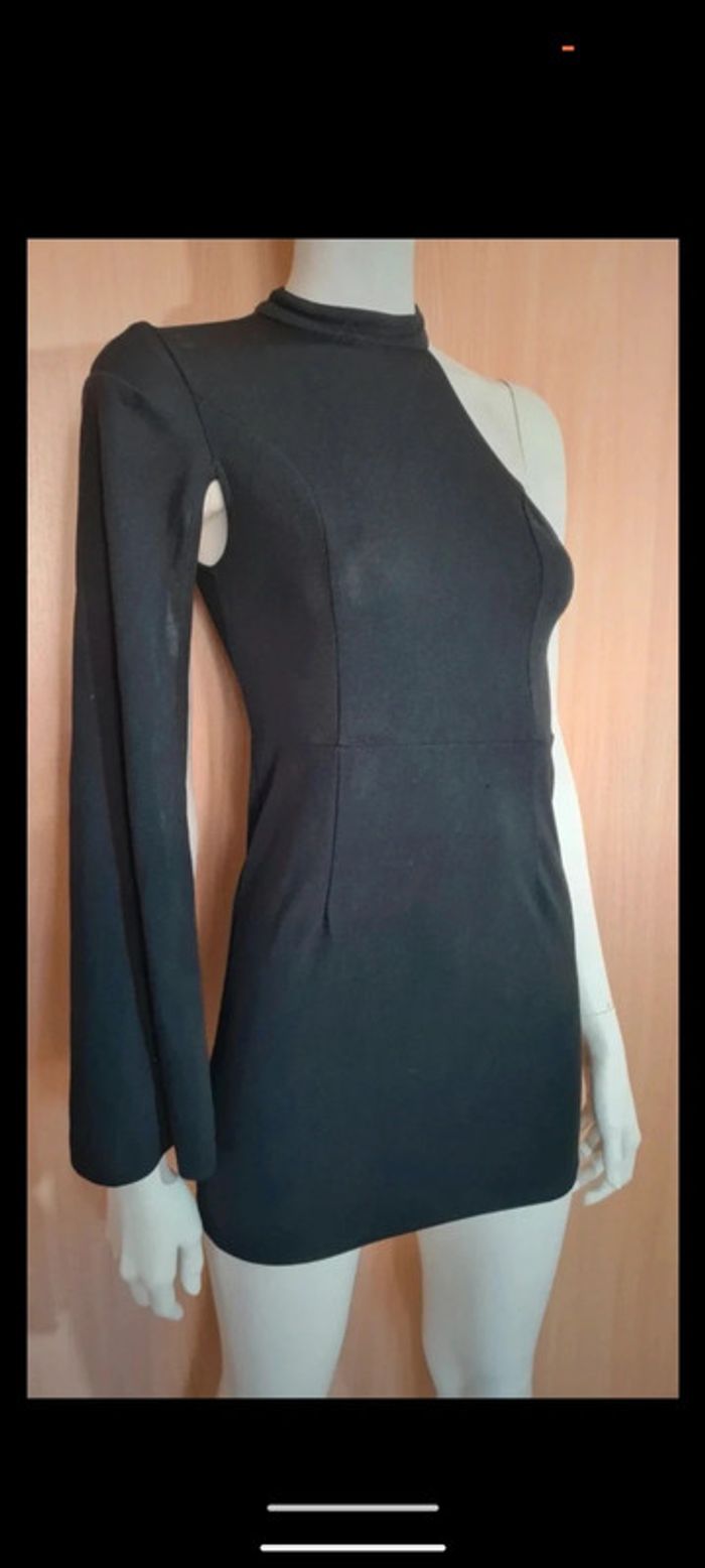 Robe élégante noire chic original - photo numéro 2