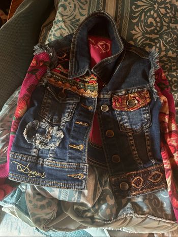 Veste desigual 4 ans
