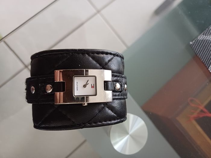 Montre femme Tommy Hilfiger - photo numéro 2