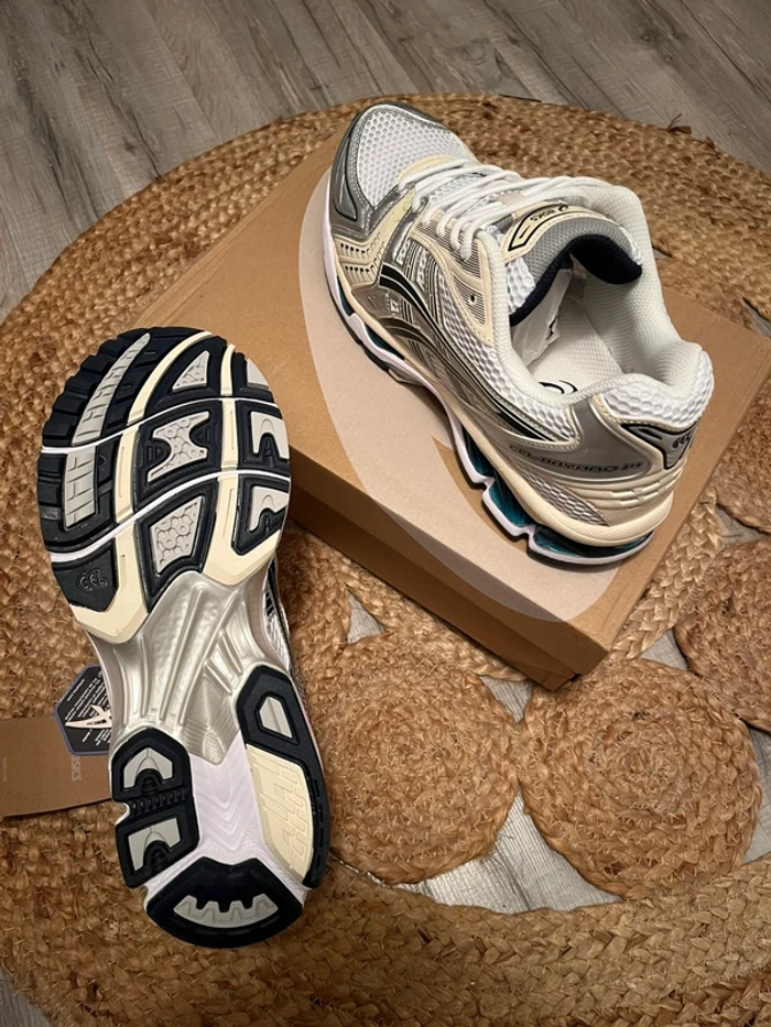 ASlCS Gel-Kayano 14 Crème Noir 40.5 - photo numéro 3