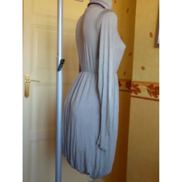 MAJE - Robe TULIPE COL ROULE taille 2 - photo numéro 4