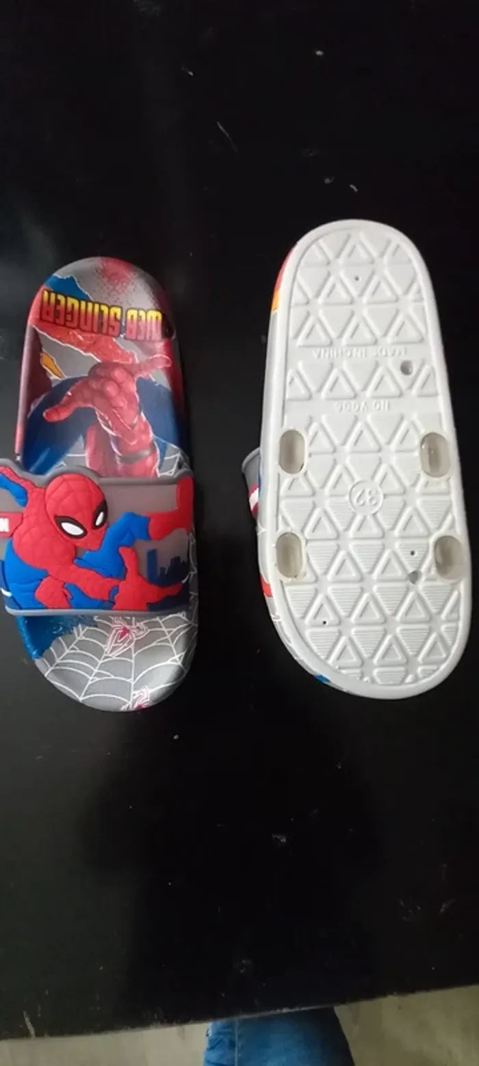 Claquettes spiderman