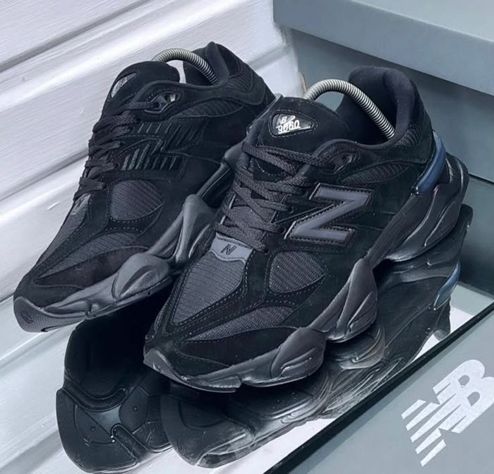 New balance 9060 noir 42 - photo numéro 3