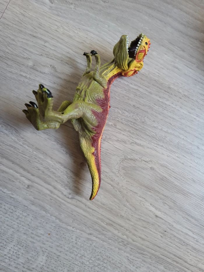 Lot dinosaures - photo numéro 7