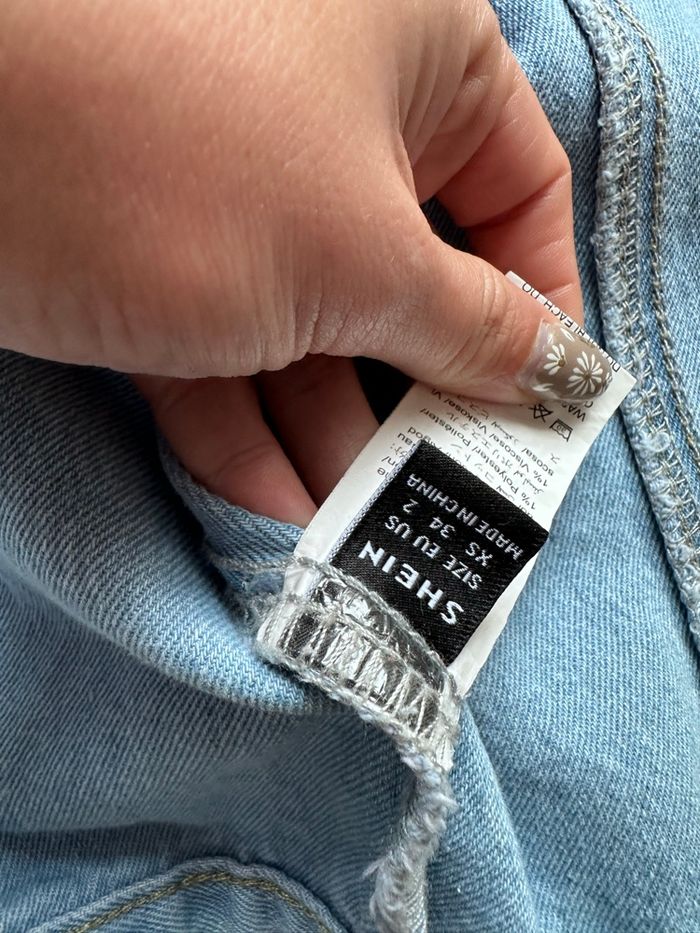 - Veste en jeans Shein   - Taille XS - Très bon état - photo numéro 2