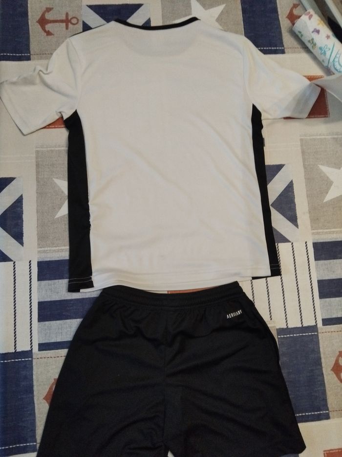 Ensembles foot taille haut 9/10ans bas 7/8ans - photo numéro 3