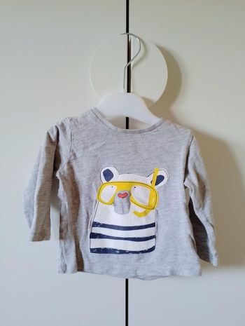 T-shirt ours tuba