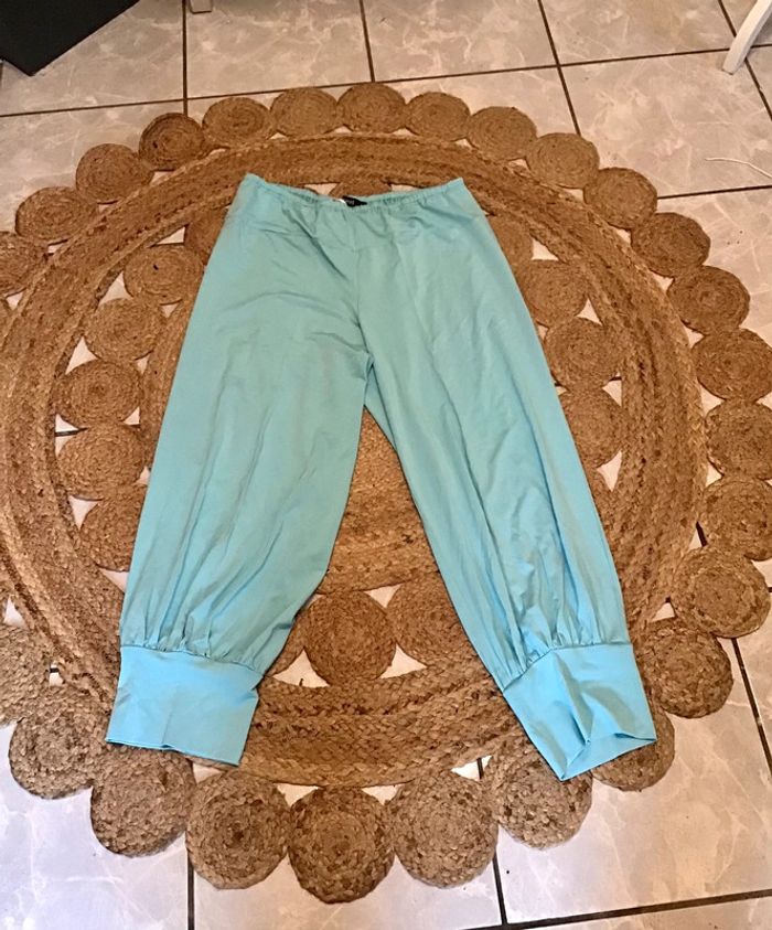 Pantacourt bleu ciel taille 42 marque Q’Neel - photo numéro 4