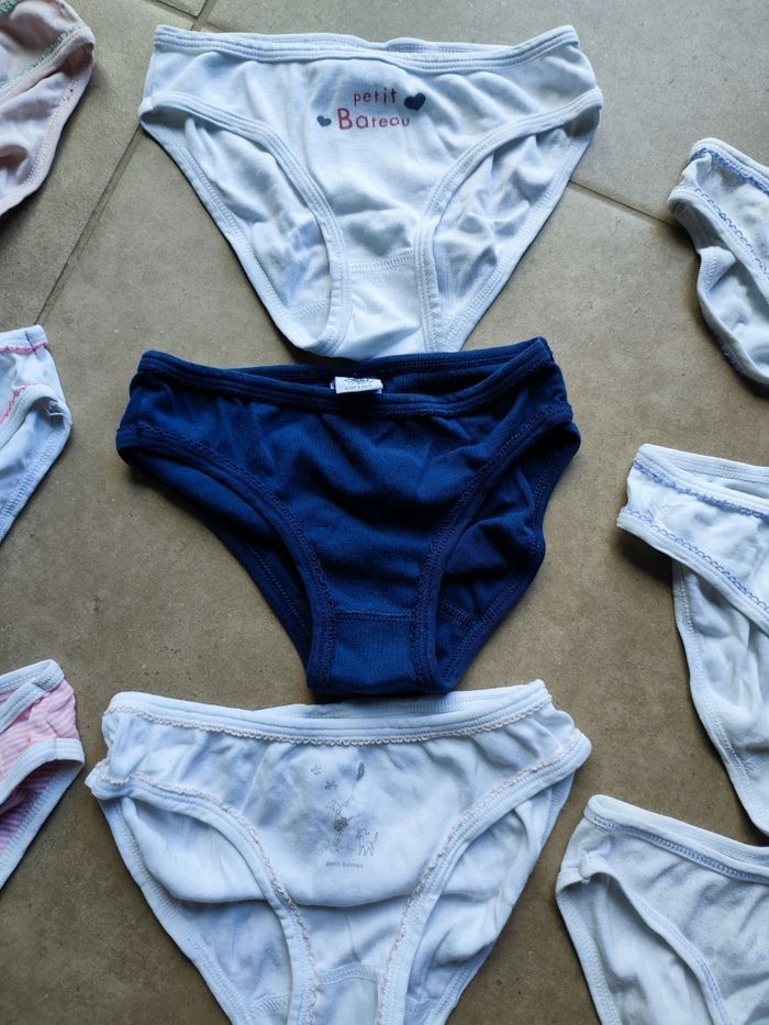 Lot 12 culottes petit bateau 10 ans - photo numéro 3