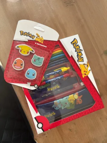 Set fournitures Pokémon